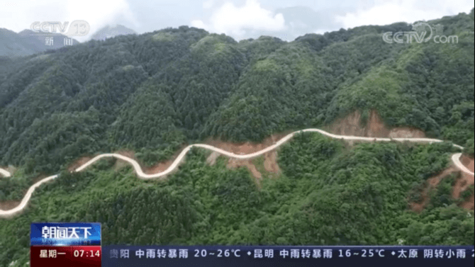 央视记录:当大山里的留守儿童走出来 央视记录:当大山里的留守儿童走出来-黑板洞察