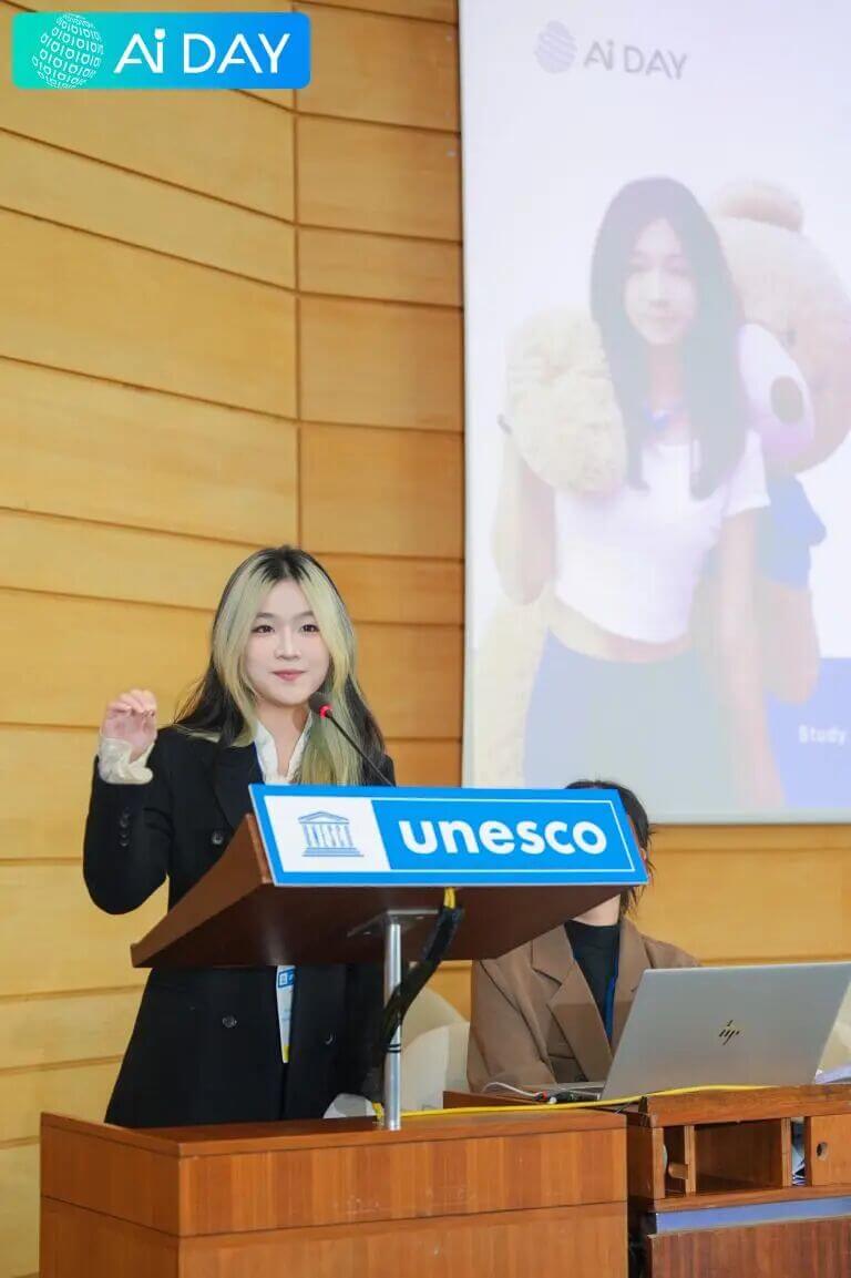 教培内卷困局里，一条跳出零和博弈的行业破局新路-黑板洞察